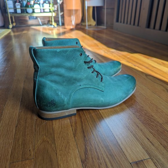 John Fluevog Green Chukka Boots - Picture 4 of 4